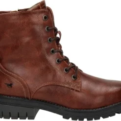 Mustang Dames Veterboot - Cognac - Maat 40